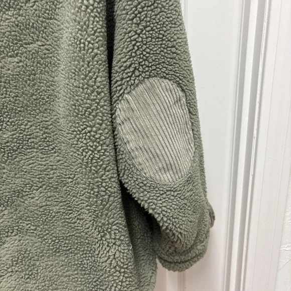 Zara Green Crop Sherpa Faux Fur Fleece Jacket With Corduroy Details Size Medium - Picture 6 of 11